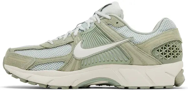 Nike Zoom Vomero 5