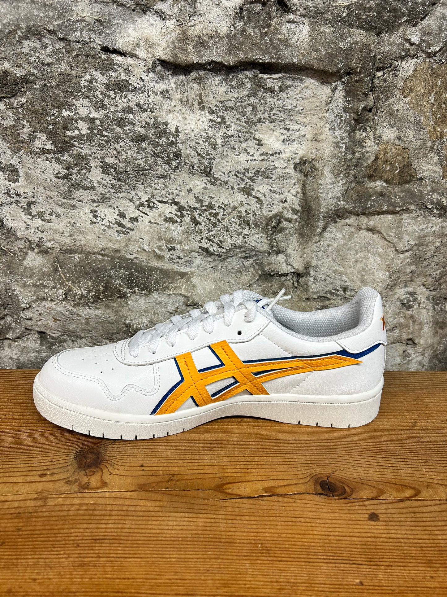 Asics Japan S White/Lake Drive