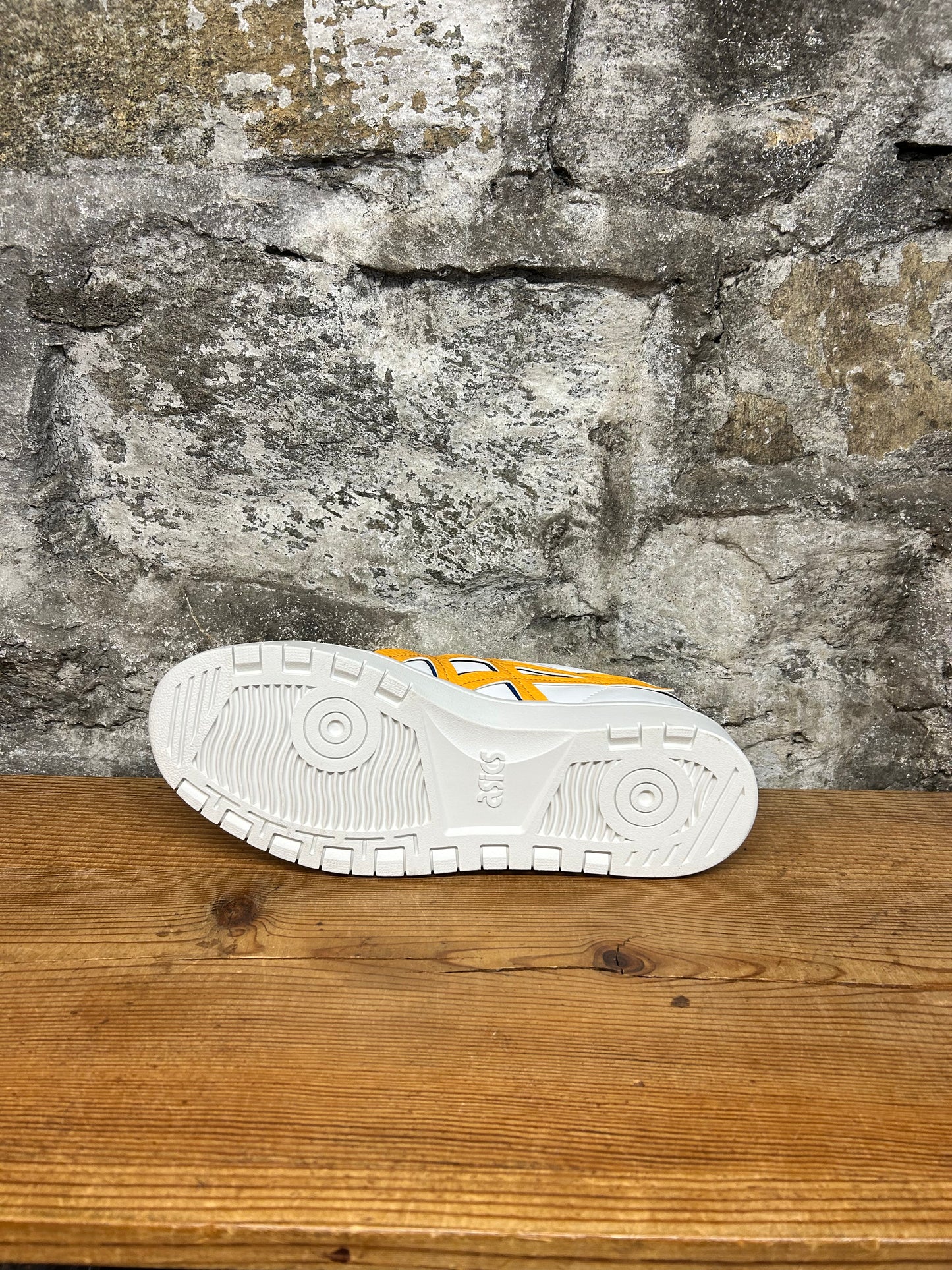 Asics Japan S White/Lake Drive